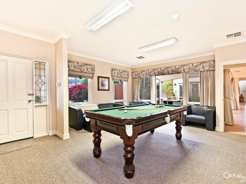 5 Peninsula Drive, Mawson Lakes SA 5095