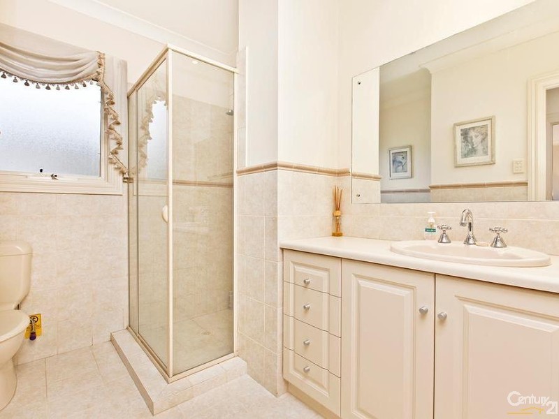 5 Peninsula Drive, Mawson Lakes SA 5095