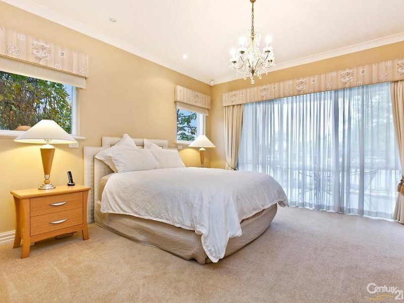 5 Peninsula Drive, Mawson Lakes SA 5095