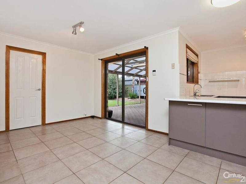 36 Swallow Crescent, Parafield Gardens SA 5107