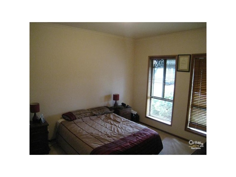 25 Beechwood Avenue, Mawson Lakes SA 5095