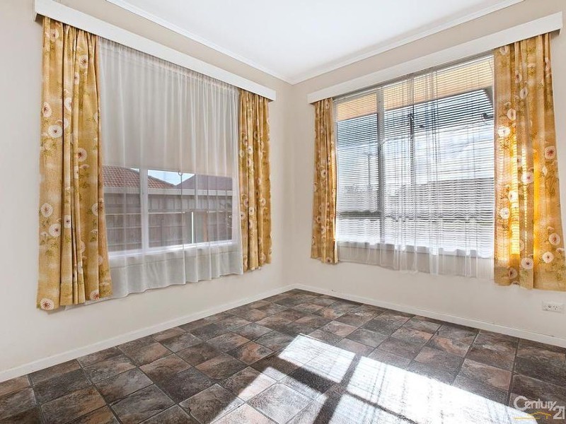 5 Bunburra Street, Para Hills West SA 5096