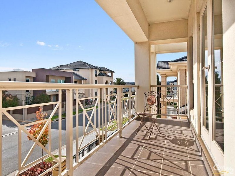 89 Isla Circuit, Mawson Lakes SA 5095