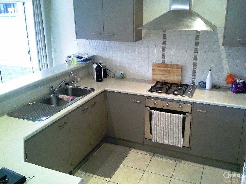 5 Brimpton Avenue, Mawson Lakes SA 5095