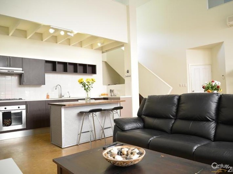 3 Hurtle Parade, Mawson Lakes SA 5095