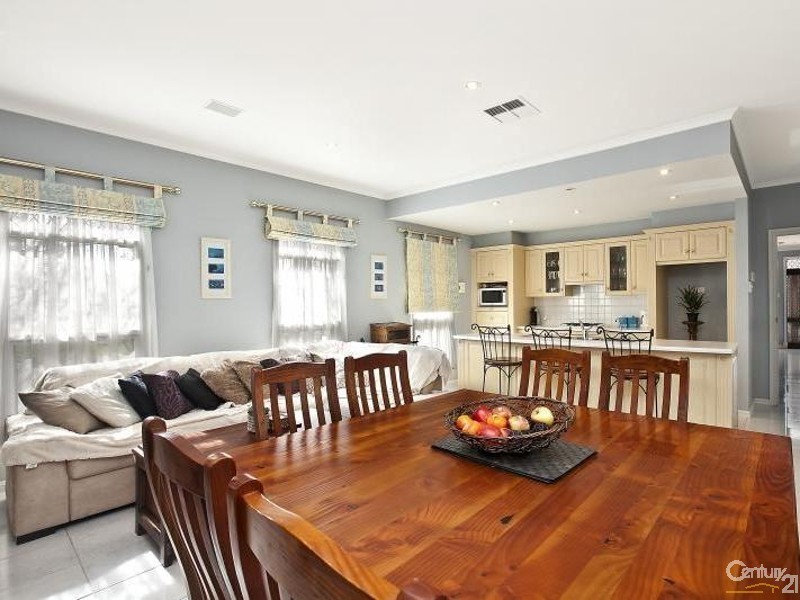 4 Rokewood Circuit, Golden Grove SA 5125