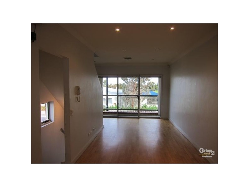 6/17 Garden Terrace, Mawson Lakes SA 5095