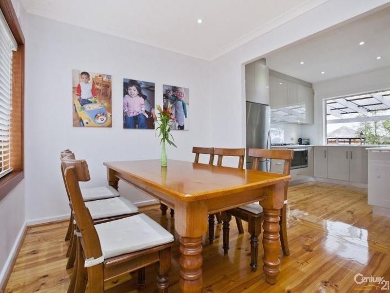 3  Clayton Crescent, Para Hills SA 5096