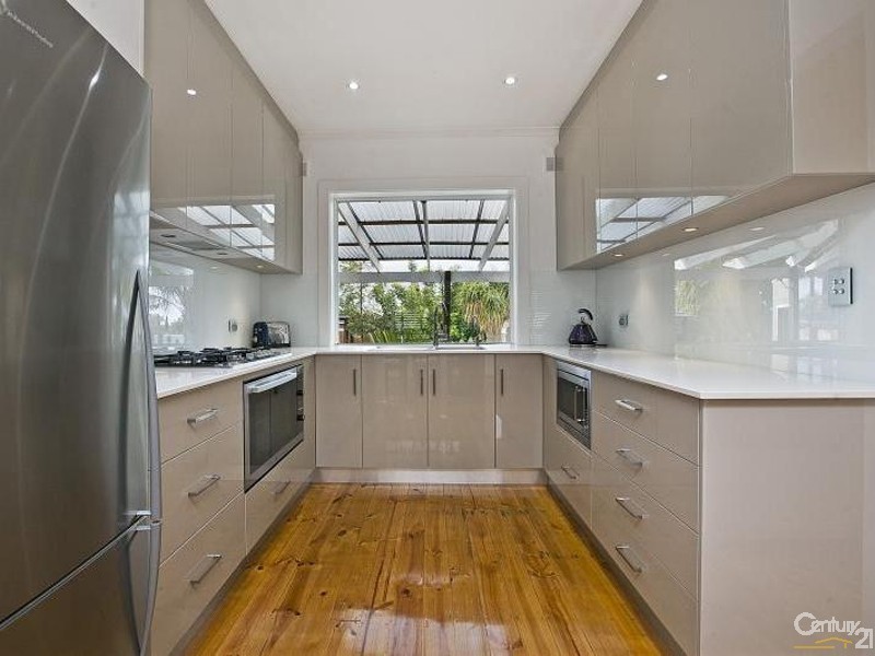 3  Clayton Crescent, Para Hills SA 5096