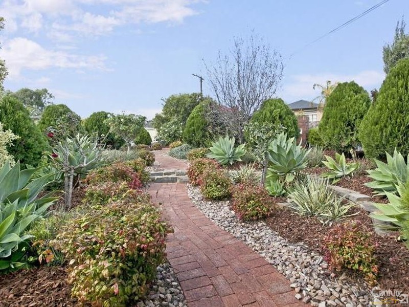 3  Clayton Crescent, Para Hills SA 5096