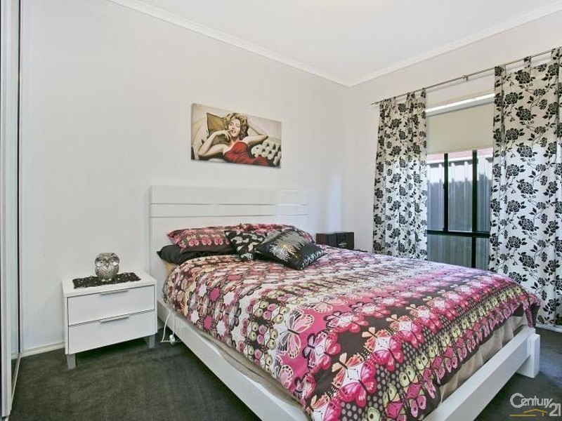 7 Weatherstone Circuit, Mawson Lakes SA 5095