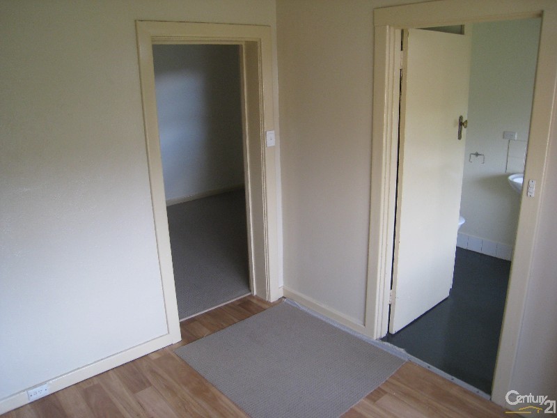 2/7 Livingstone Avenue, Prospect SA 5082