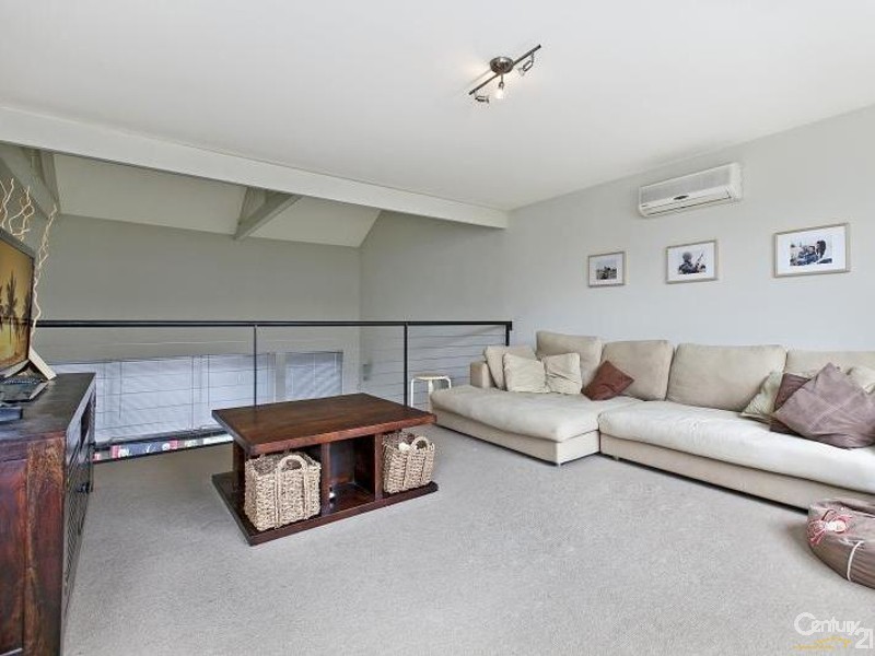 4 Yates Street, Mawson Lakes SA 5095