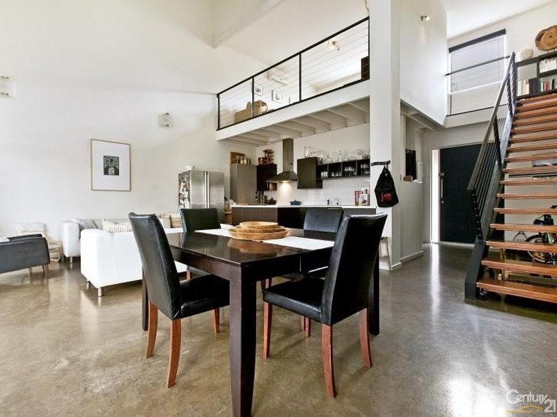 4 Yates Street, Mawson Lakes SA 5095