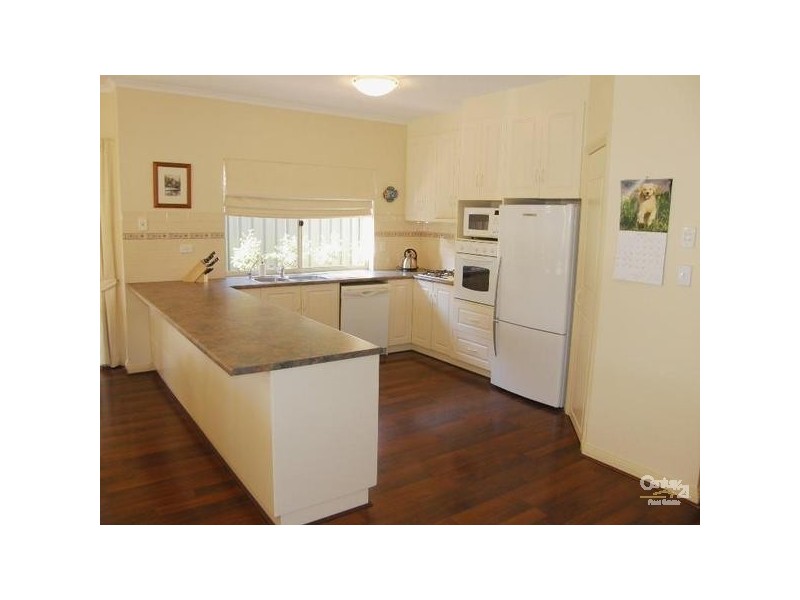 5 Prion Circuit, Mawson Lakes SA 5095