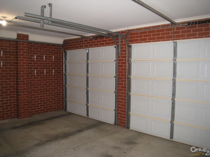 5 Prion Circuit, Mawson Lakes SA 5095