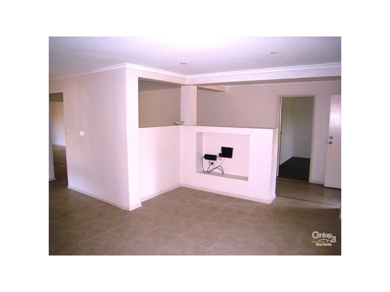 2 Tongariro Street, Greenwith SA 5125