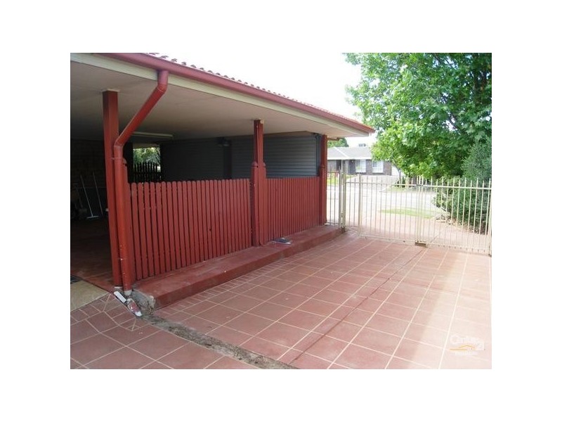 2 Tongariro Street, Greenwith SA 5125