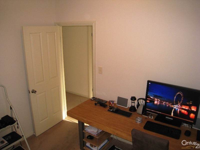 16 Weatherstone Crescent, Mawson Lakes SA 5095