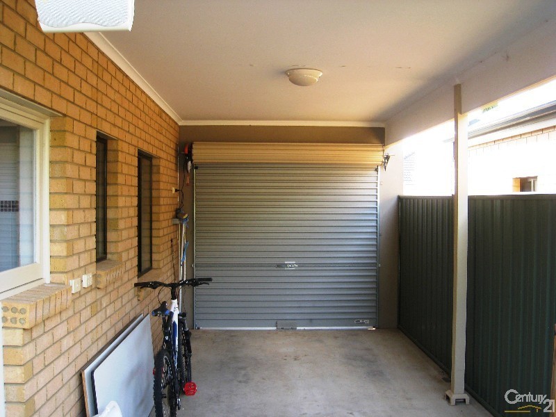 16 Weatherstone Crescent, Mawson Lakes SA 5095