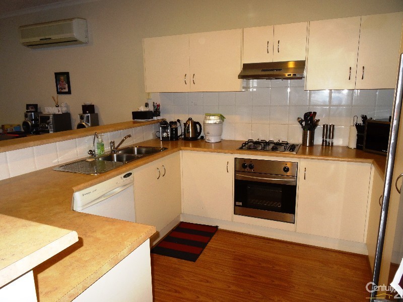 9 Beechwood Avenue, Mawson Lakes SA 5095