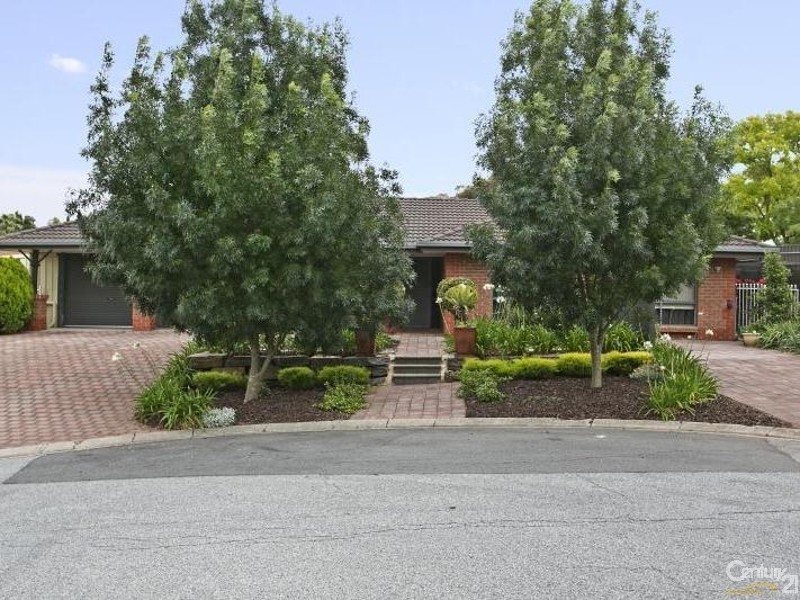 8 Lagavulin Court, Greenwith SA 5125