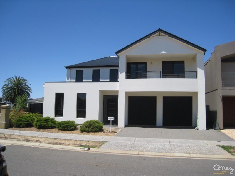 1 Azores Court, Mawson Lakes SA 5095