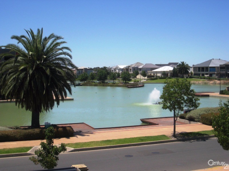 1 Azores Court, Mawson Lakes SA 5095