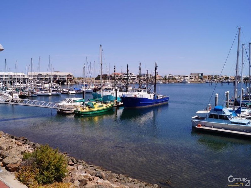 13/12 Arcadia Court, North Haven SA 5018