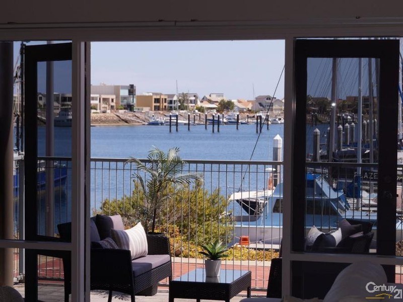 13/12 Arcadia Court, North Haven SA 5018