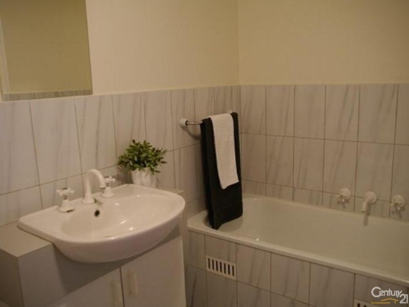 13/12 Arcadia Court, North Haven SA 5018