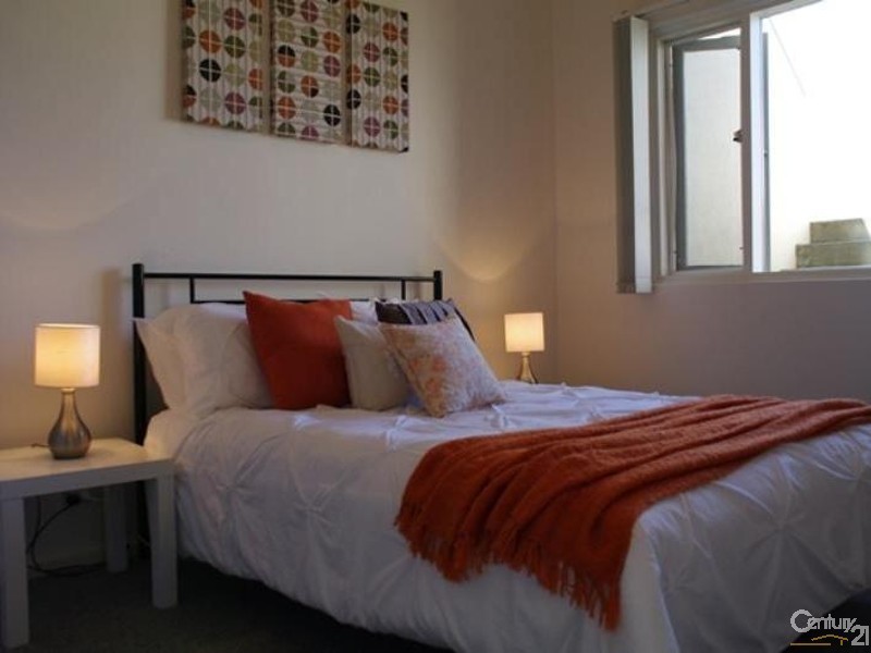 13/12 Arcadia Court, North Haven SA 5018