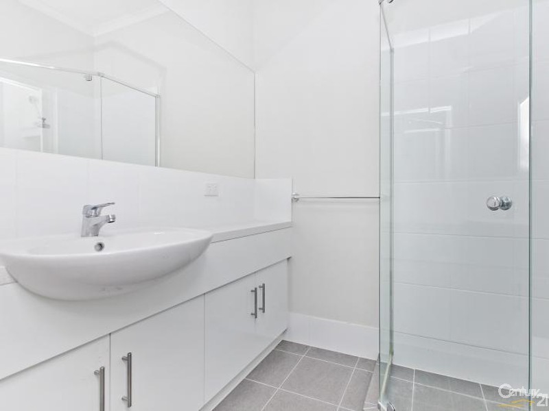 9/27-29 Metro Parade, Mawson Lakes SA 5095