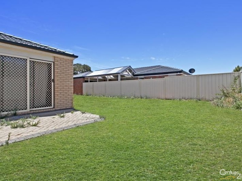 4 Warwick Court, Paralowie SA 5108