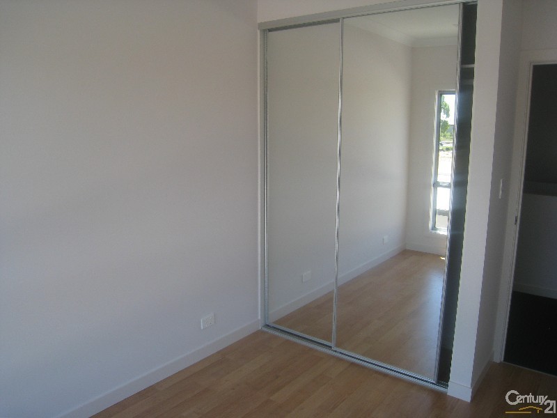 9B Metro Parade, Mawson Lakes SA 5095