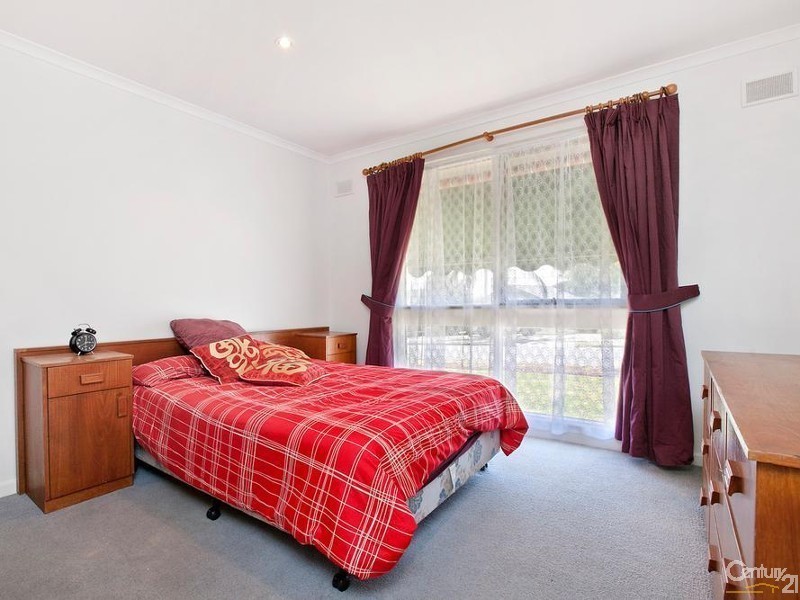 7 Livingstone Avenue, Ingle Farm SA 5098