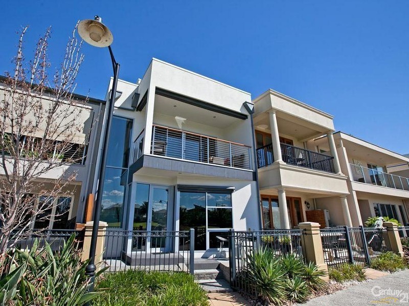 25 Santorini Walk, Mawson Lakes SA 5095