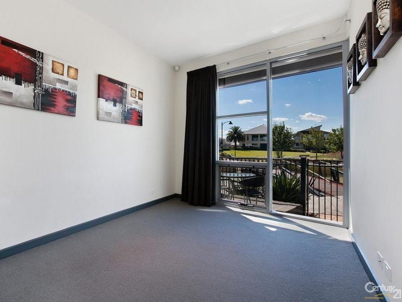 25 Santorini Walk, Mawson Lakes SA 5095