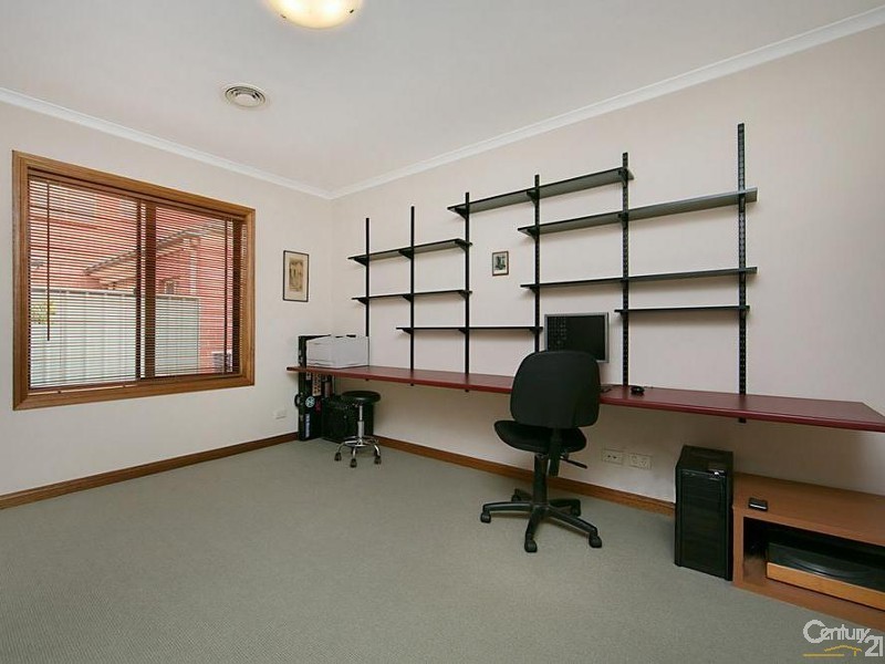 22 Elder Circuit, Mawson Lakes SA 5095