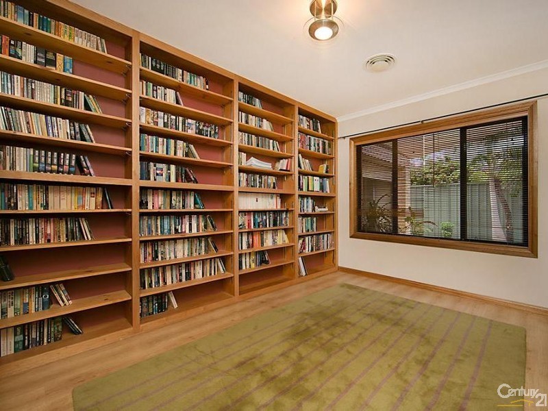 22 Elder Circuit, Mawson Lakes SA 5095