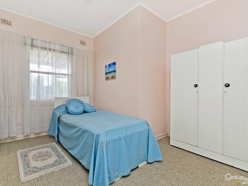 2 Hamblynn Road, Elizabeth Downs SA 5113