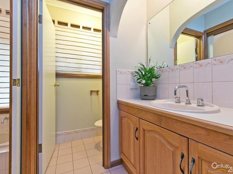 8 Rodeo Drive, Wynn Vale SA 5127