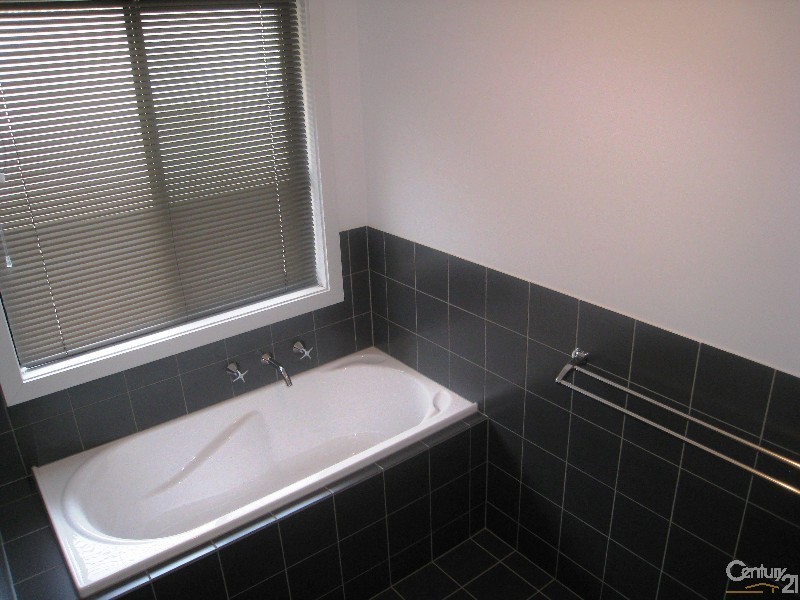 66 Park Way, Mawson Lakes SA 5095