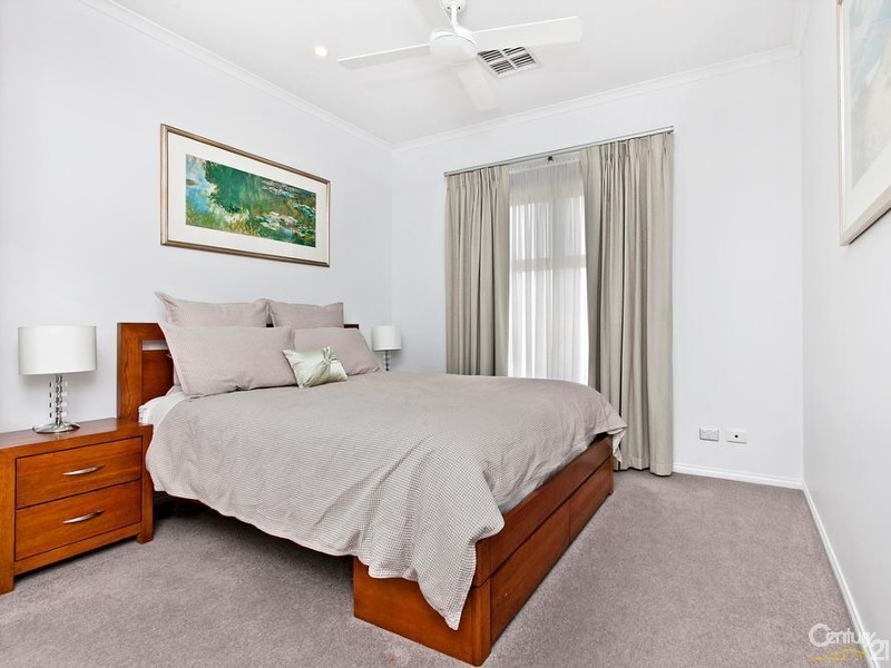 89 Isla Circuit, Mawson Lakes SA 5095