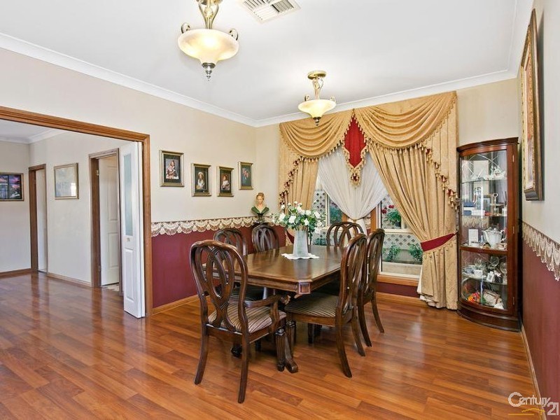 15 Kingfisher Avenue, Mawson Lakes SA 5095