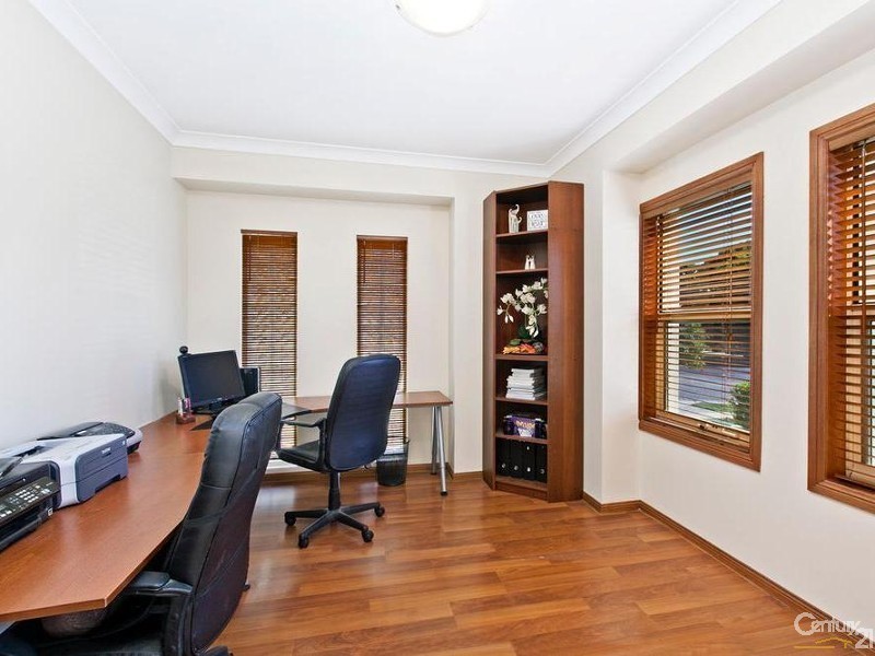15 Kingfisher Avenue, Mawson Lakes SA 5095