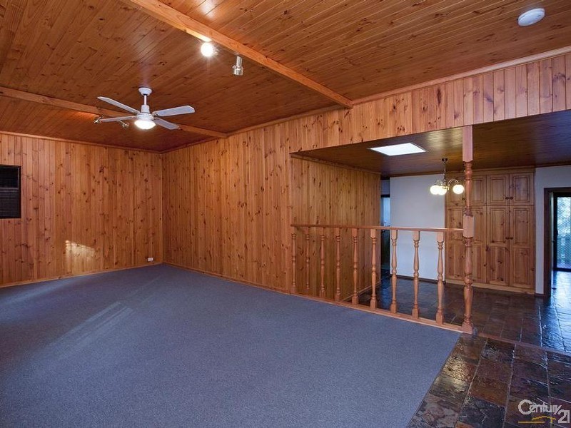 15 Ronald Road, Redwood Park SA 5097