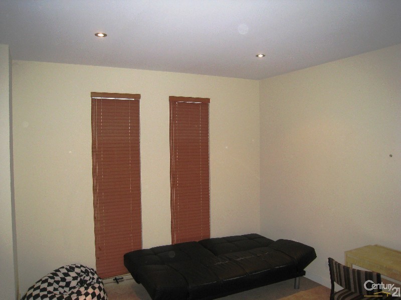 22 Rosella Street, Mawson Lakes SA 5095