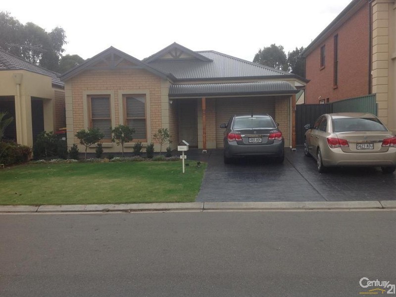 18 Creekview Drive, Mawson Lakes SA 5095