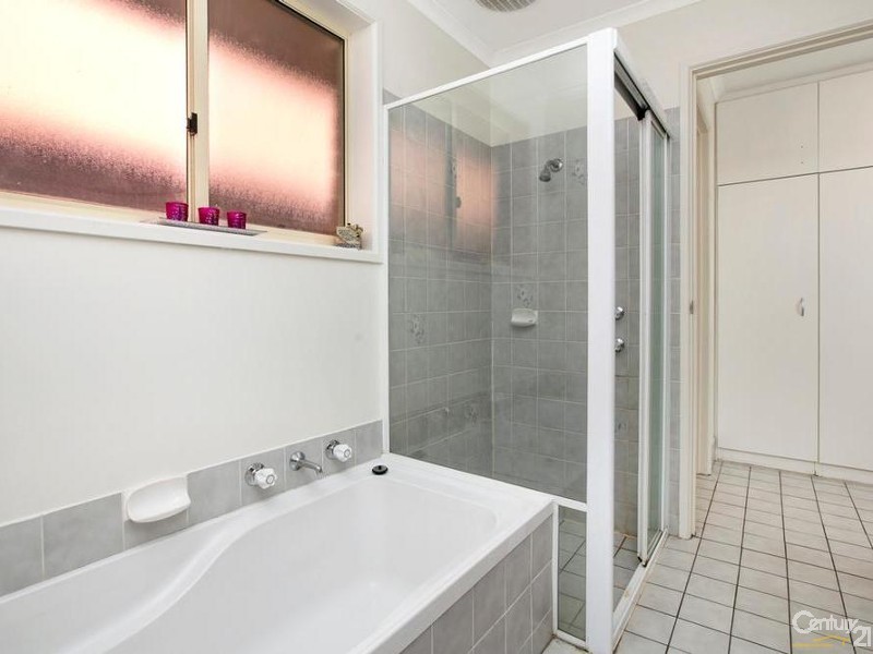 22 Pfitzner Place, Greenwith SA 5125